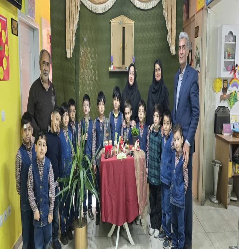 دانش آموزان و جشن سفره هفت سین اسفند 1402