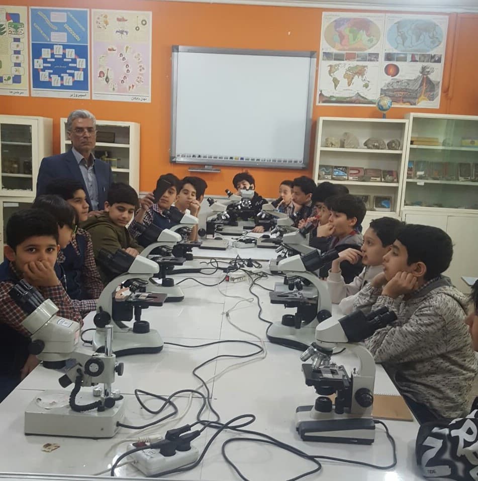 دبستان و پیش دبستانی پسرانه غیردولتی کارا طوس